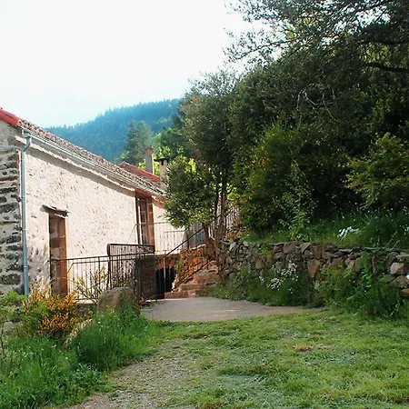 Holiday home De Lascours, D'etape Pleine Nature. Ceilhes-et-Rocozels