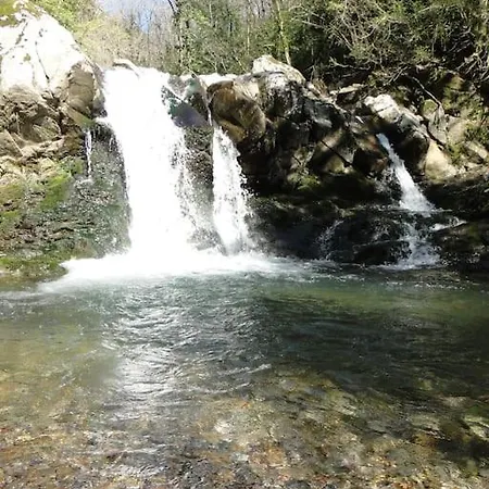 De Lascours, D'etape Pleine Nature. Prázdninový dům *