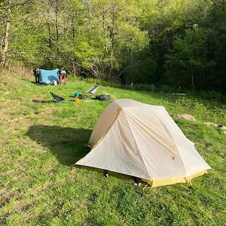펜션 De Lascours, D'etape Pleine Nature.