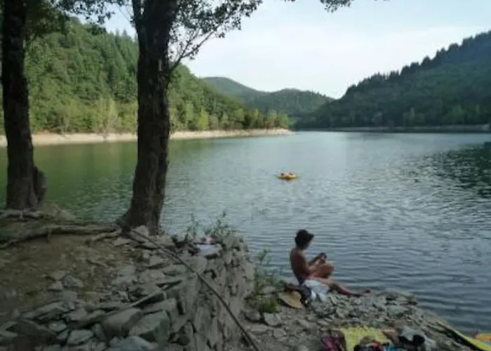 De Lascours, D'etape Pleine Nature. 別荘 Ceilhes-et-Rocozels