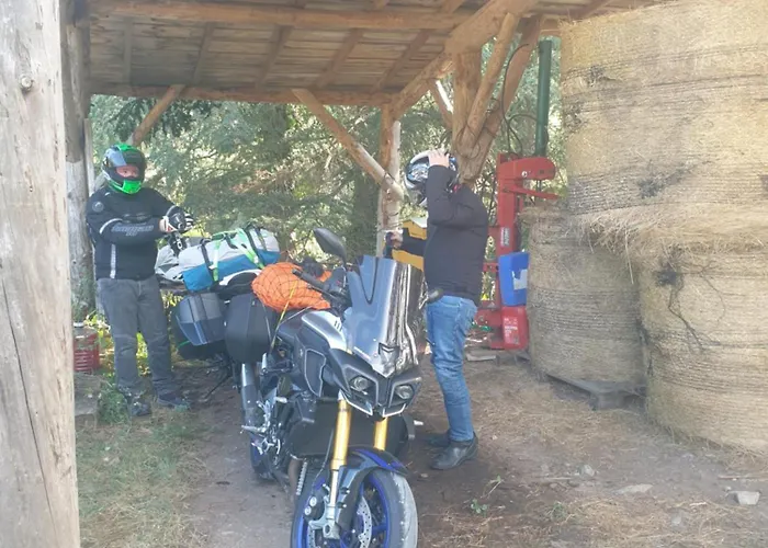 De Lascours, D'etape Pleine Nature. * Ceilhes-et-Rocozels